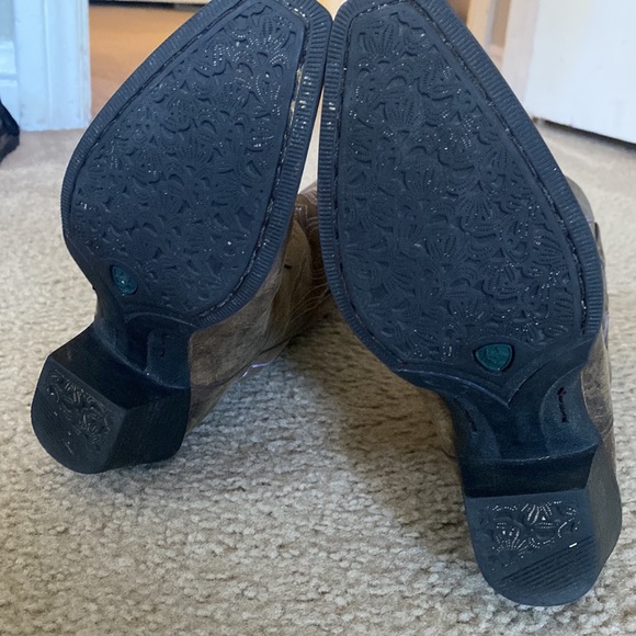 Ariat Round Up D Toe Western Boot - Picture 2 of 2